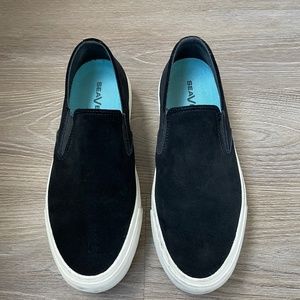 Suede slip on platform sneakers